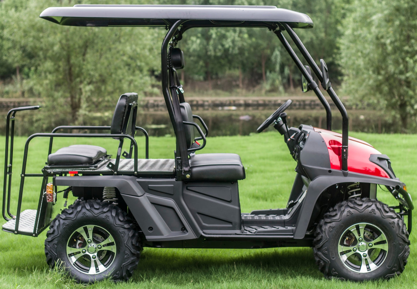 TrailMaster Taurus 450GX Gas Golf Cart, 26hp EFI Engine, 2x4/4x4 H/L Gear with Locking Differential
